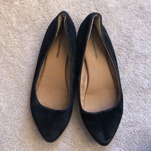 Black Velvet Pointed Toe Flats